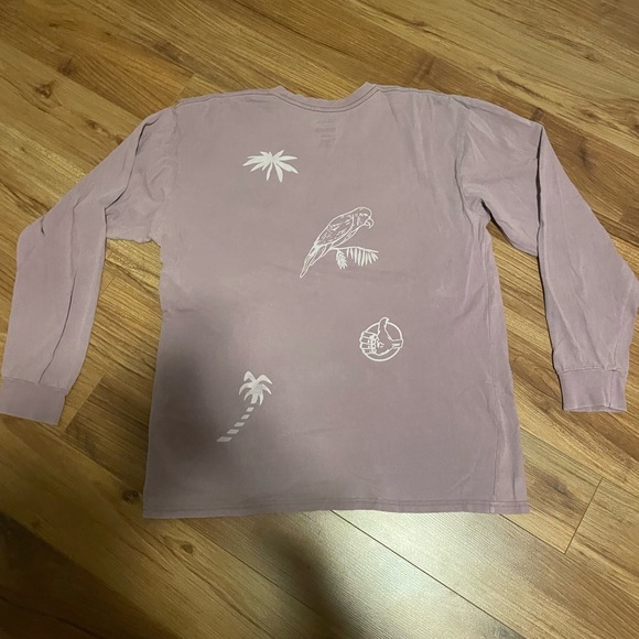 VANS purple long sleeved tee- Size Large - Picture 2 of 3
